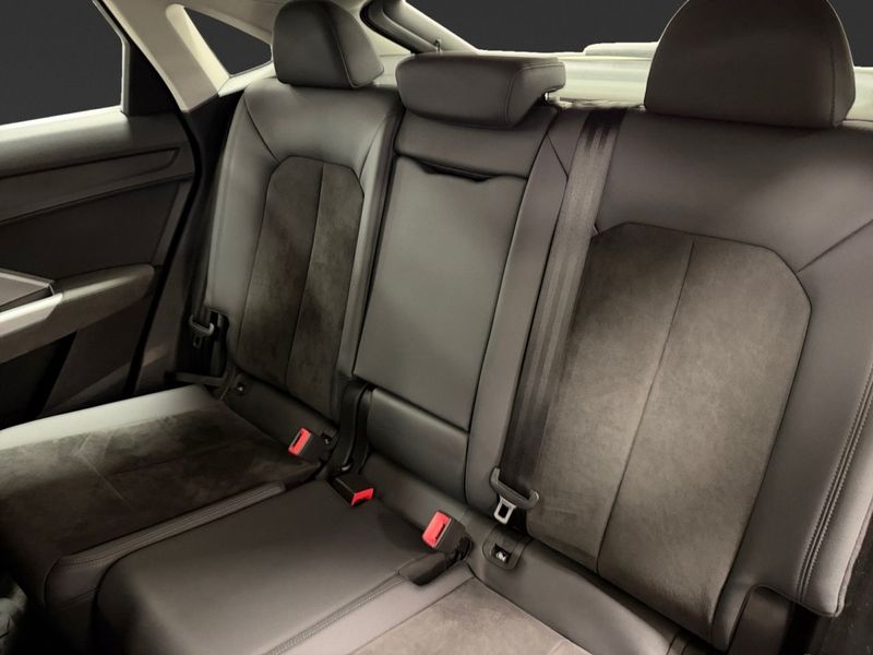 Audi Q3 bild 10