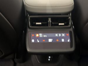Polestar 4 bild 34