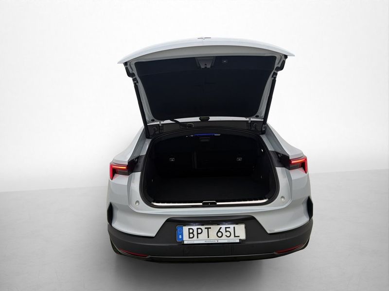Polestar 4 bild 36