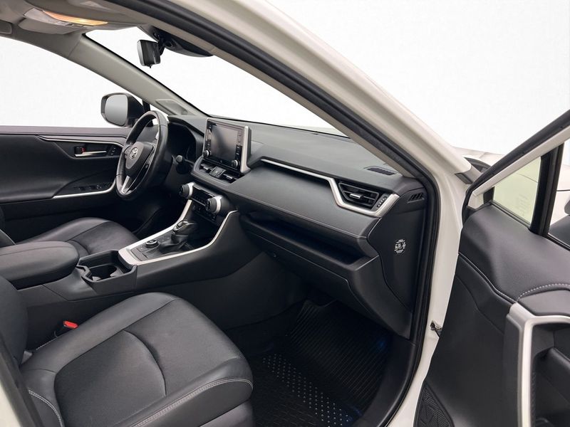 Toyota RAV4 bild 27