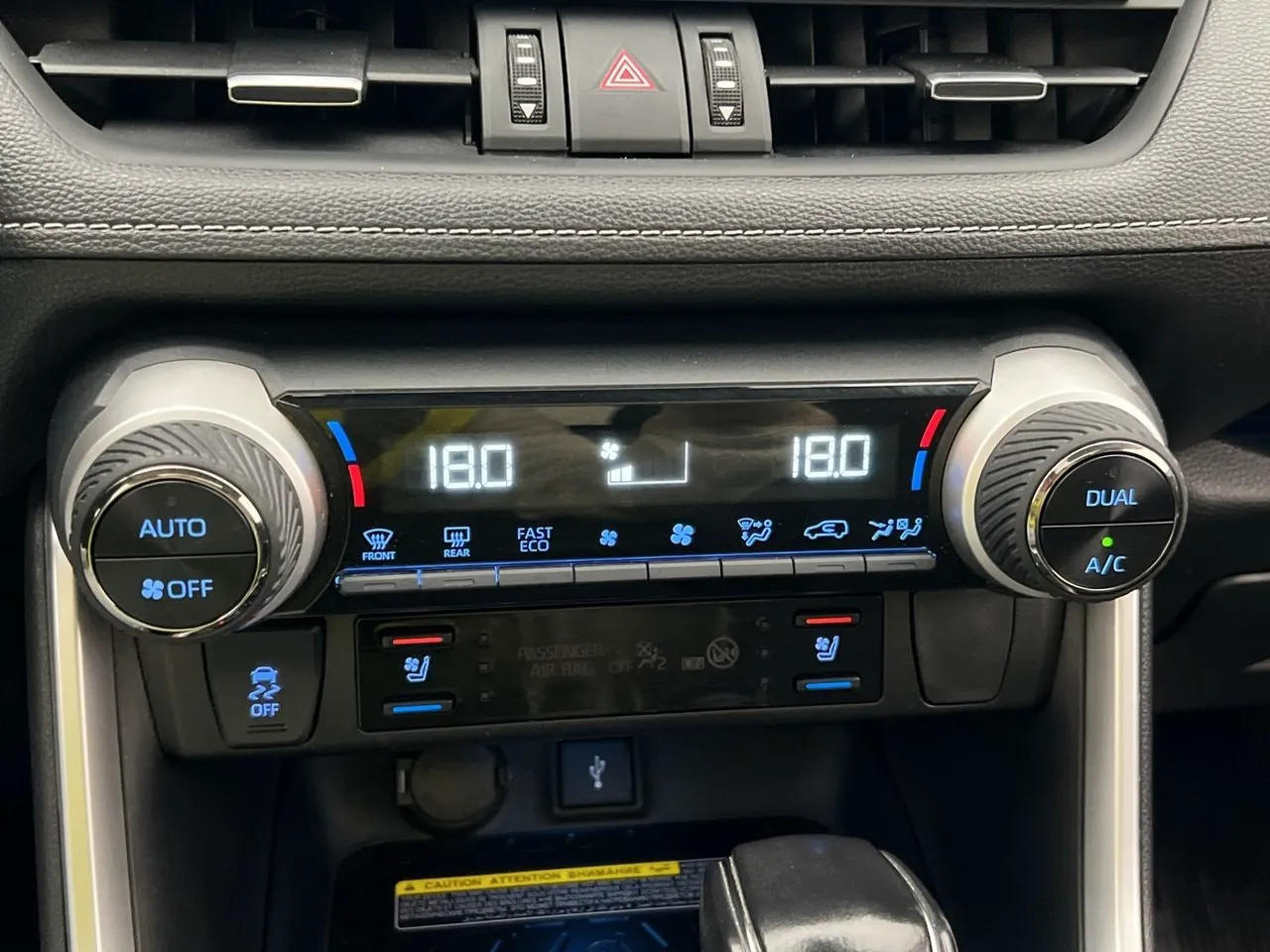 Toyota RAV4 bild 25