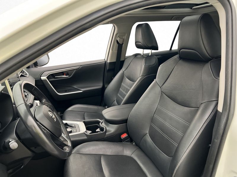 Toyota RAV4 bild 11