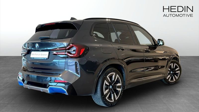 BMW iX3 bild 2