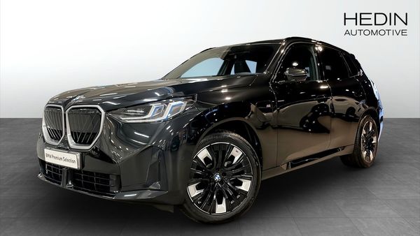 BMW X3 30e xDrive M-Sport Rattvärme Drag H/K Driving Assistant - 2026