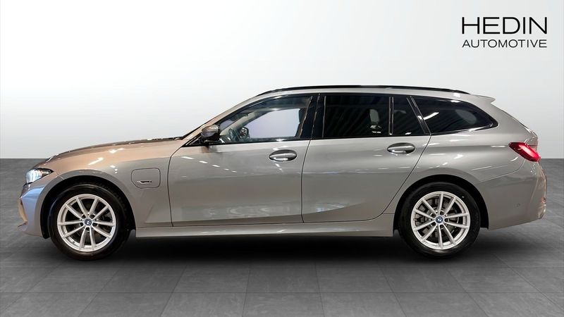 BMW 330 bild 6