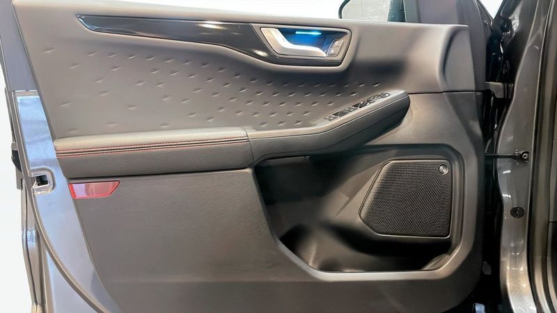 Ford Kuga bild 11