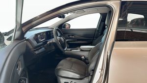 Nissan Ariya bild 8
