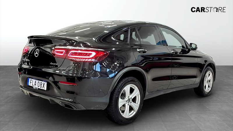 Mercedes GLC300 bild 2