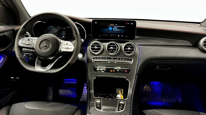 Mercedes GLC300 bild 4