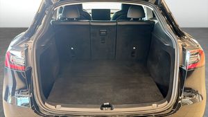 Tesla Model Y bild 10