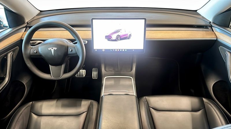 Tesla Model Y bild 4