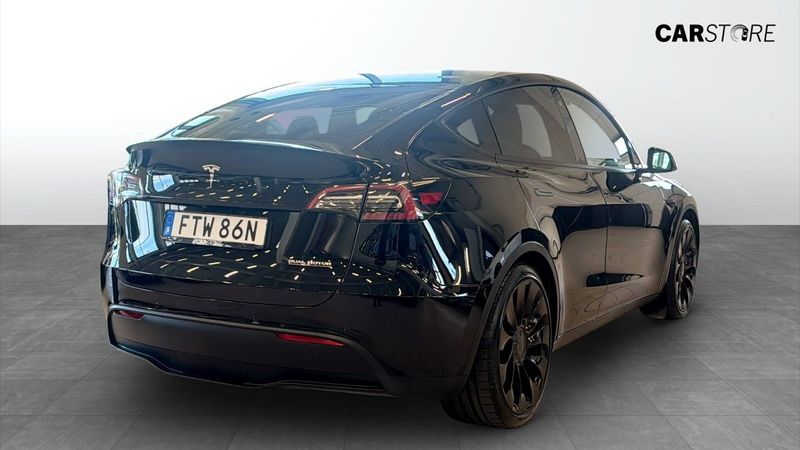 Tesla Model Y bild 2