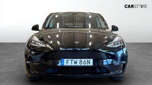 Tesla Model Y bild 8