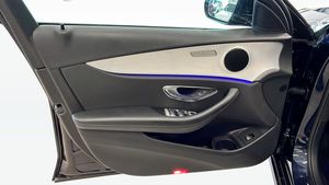 Mercedes E300 bild 11