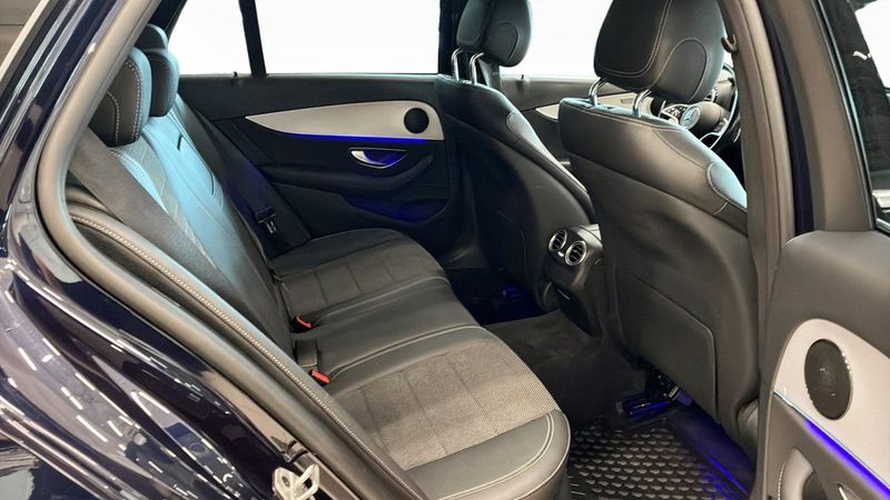 Mercedes E300 bild 5