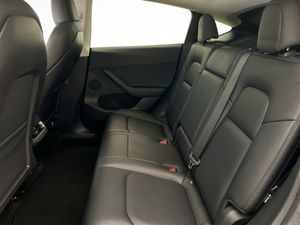 Tesla Model Y bild 14
