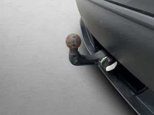 Tesla Model Y bild 9