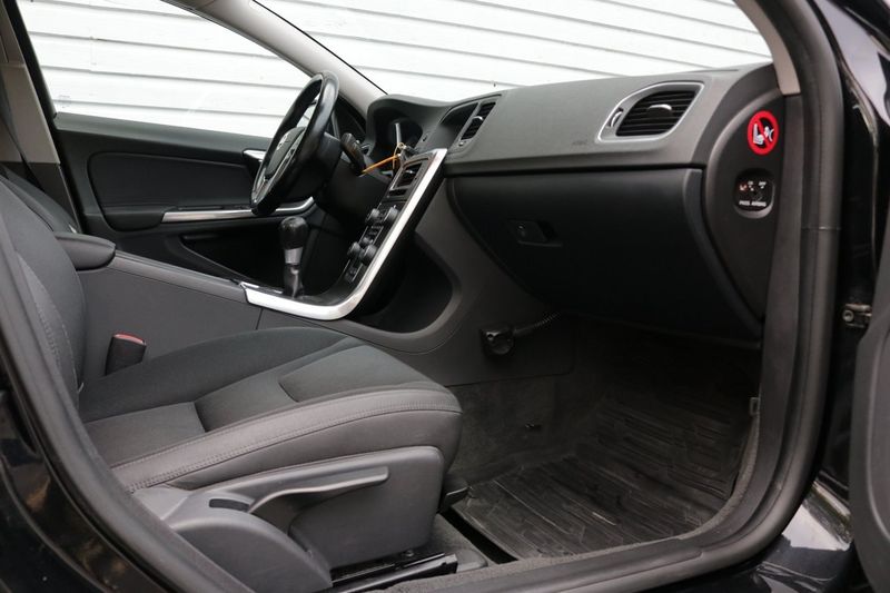 Volvo S60 bild 9