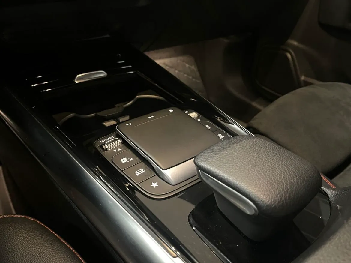 Mercedes GLA200 bild 11
