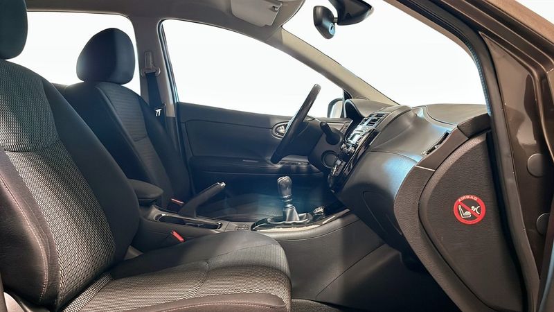 Nissan Pulsar bild 3