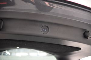 Tesla Model Y bild 22