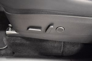 Tesla Model Y bild 15