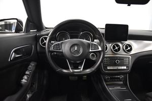 Mercedes CLA200 bild 2