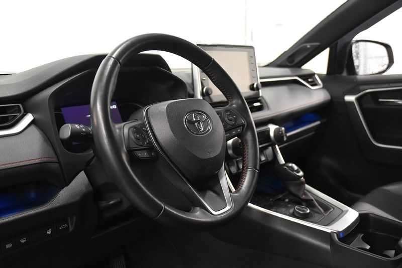 Toyota RAV4 bild 8
