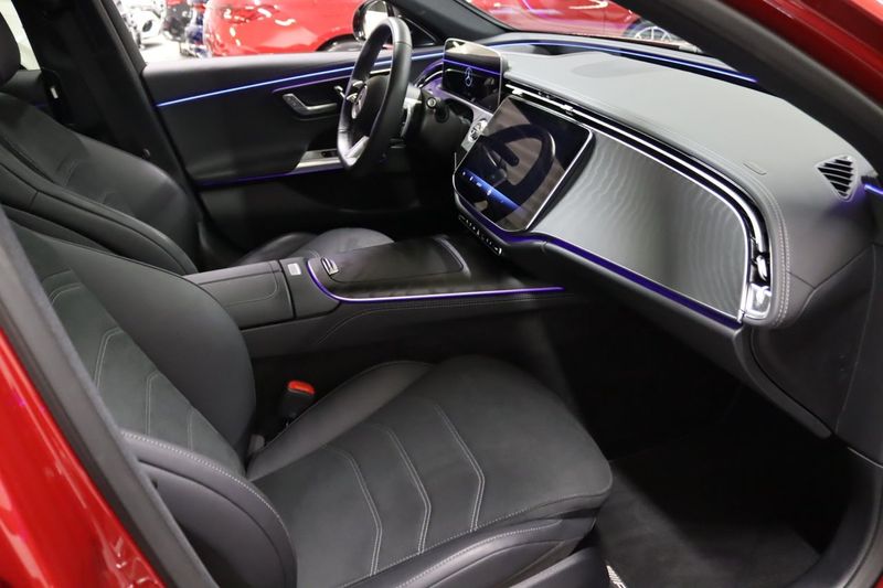 Mercedes E300 bild 25