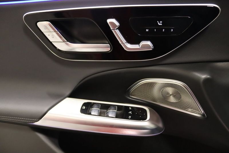 Mercedes E300 bild 19