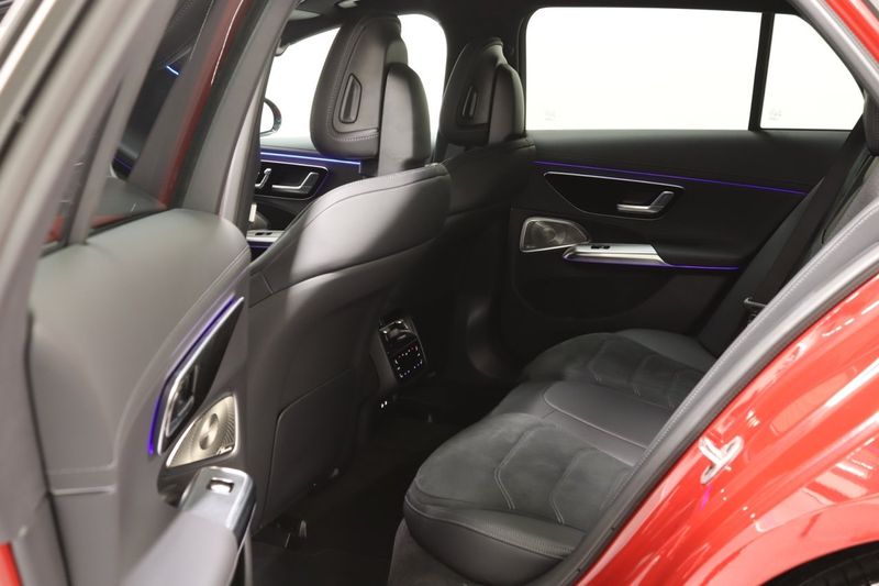 Mercedes E300 bild 11