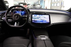 Mercedes E300 bild 12