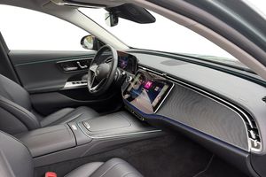 Mercedes E300 bild 6