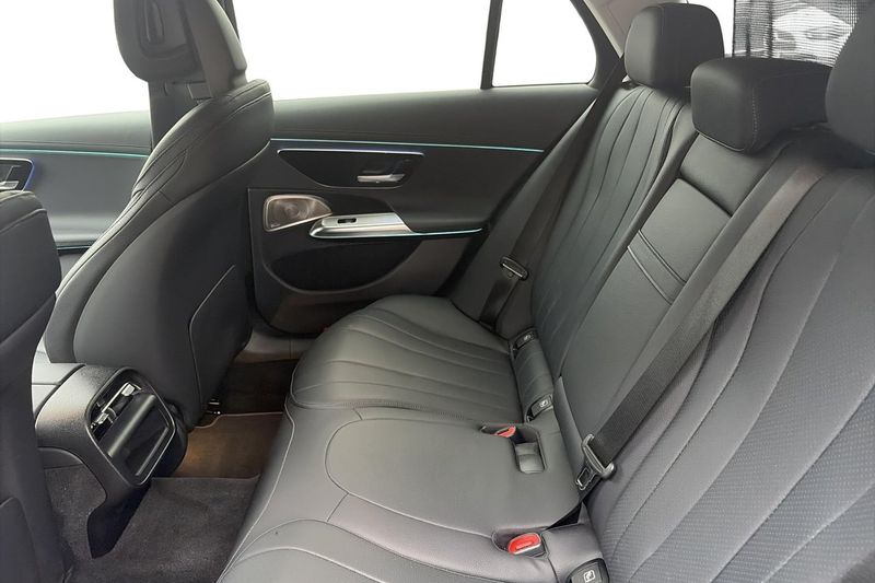 Mercedes E300 bild 10