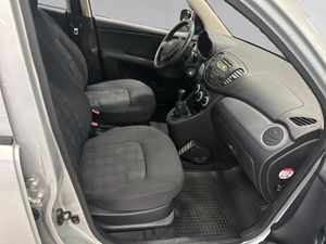 Hyundai i10 bild 11