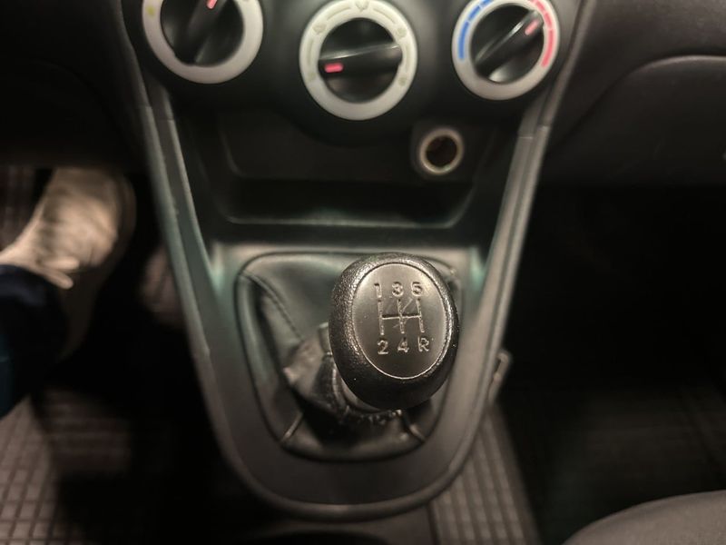 Hyundai i10 bild 14