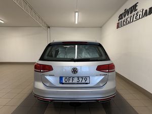 Volkswagen Passat bild 4
