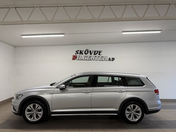 Volkswagen Passat Alltrack 2.0TDI 190hk 4Motion/Nyservad/M-Värmare/Adaptiv Farthål - 2017