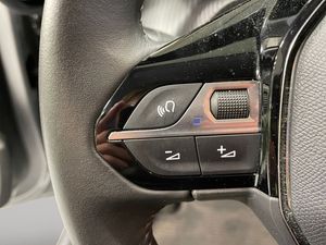 Peugeot 208 bild 11
