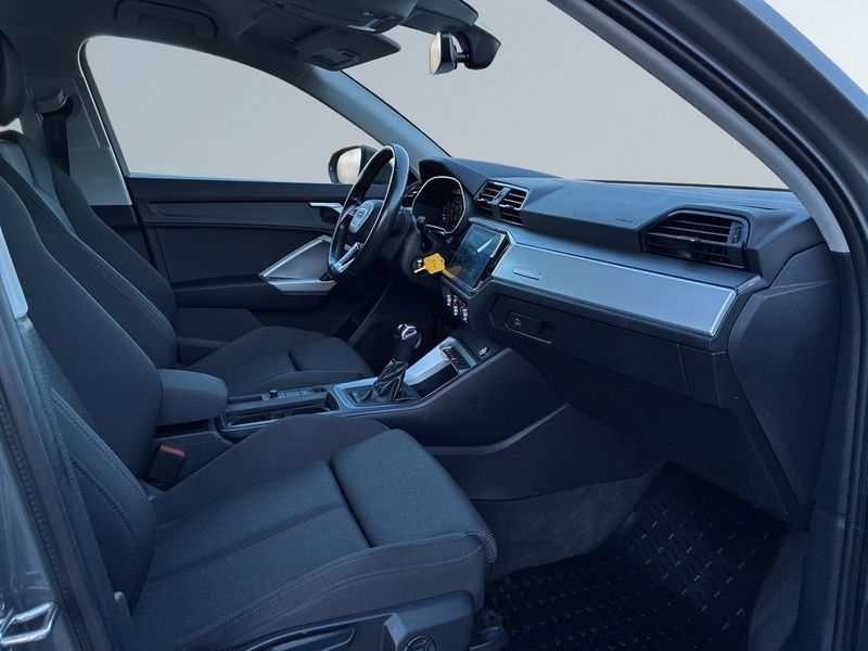 Audi Q3 bild 10