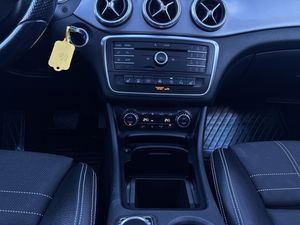 Mercedes CLA200 bild 11