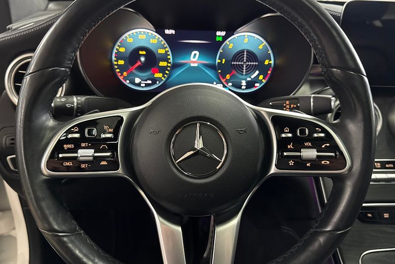 Mercedes GLC300 bild 6