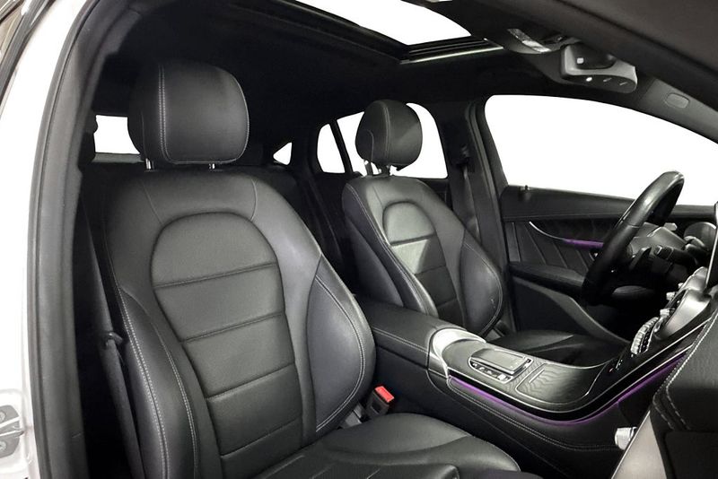 Mercedes GLC300 bild 15