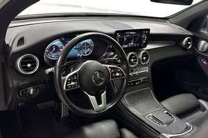 Mercedes GLC300 bild 12