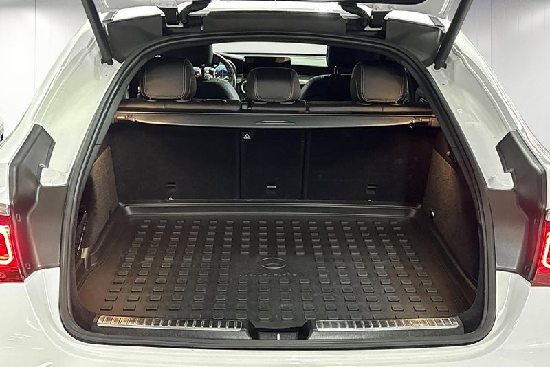 Mercedes GLC300 bild 20