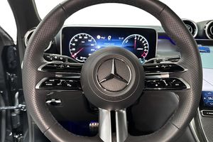 Mercedes GLC300 bild 6