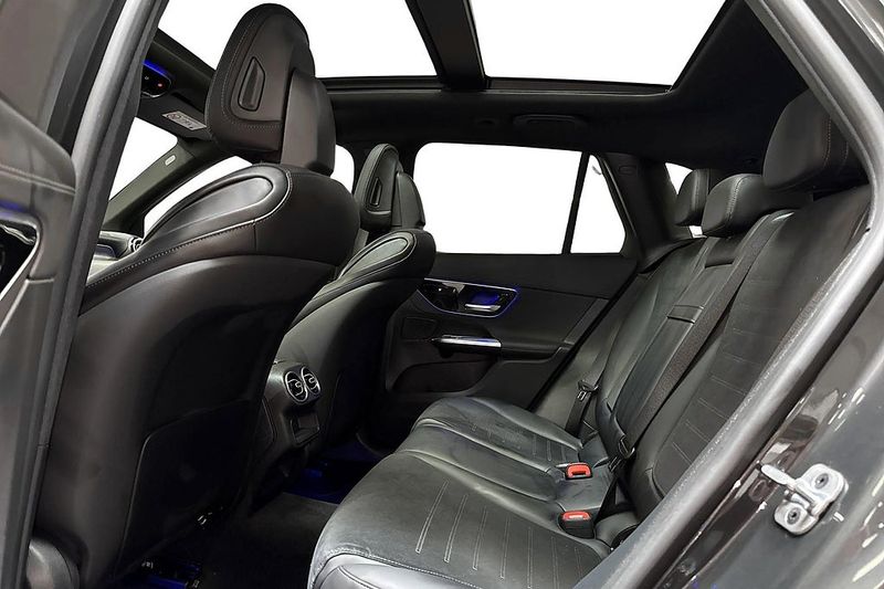 Mercedes GLC300 bild 12