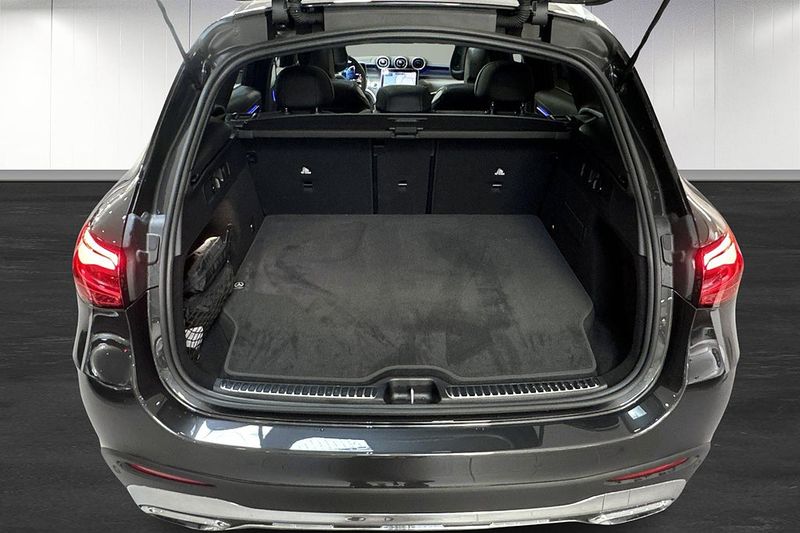 Mercedes GLC300 bild 15