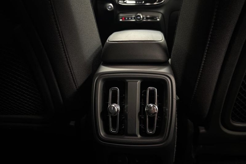 Volvo XC40 bild 25