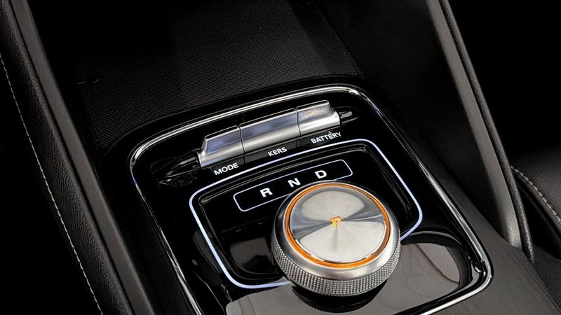 MG ZS EV bild 18